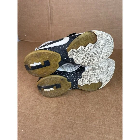 Nike Lebron James Soldier Nine Premium Mens 11.5 Basketball Shoes 749490-110 - Picture 8 of 10
